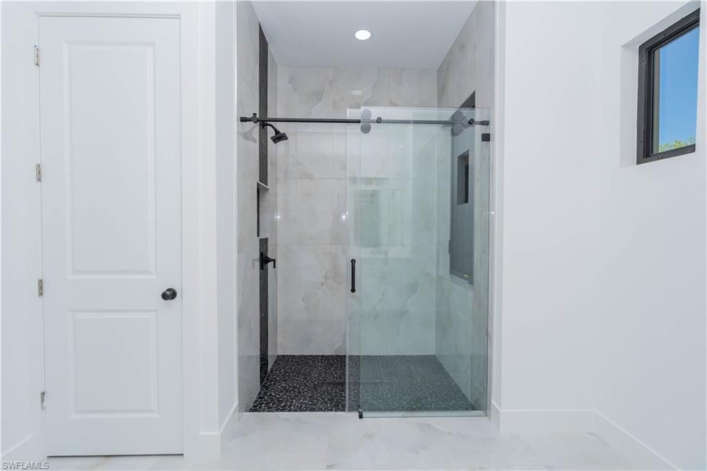 121 Moore Ave , Lehigh Acres, FL 33936 Photo