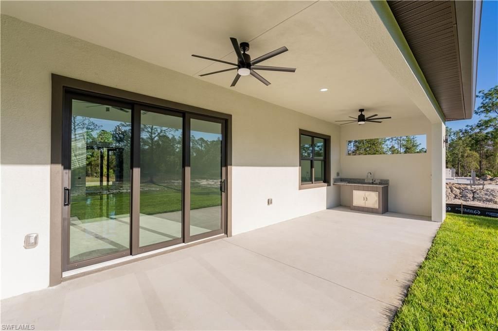 121 Moore Ave , Lehigh Acres, FL 33936 Photo