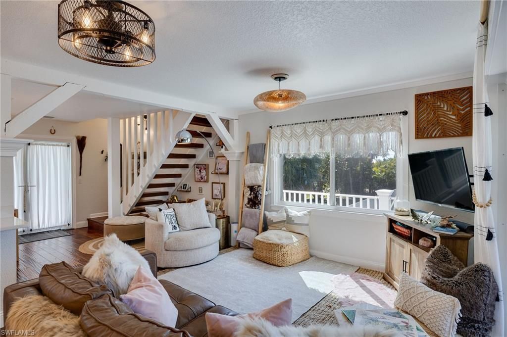 9247 Dimmick Dr , Sanibel, FL 33957 Photo