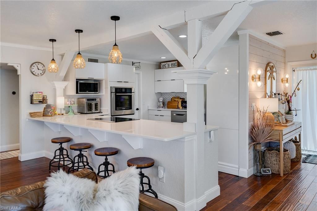 9247 Dimmick Dr , Sanibel, FL 33957 Photo