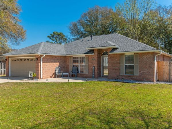 604 Huck Finn Drive, Crestview, FL 32536
