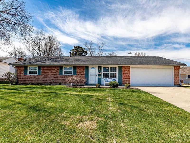 11833 Fairsprings Court, Cincinnati, OH 45246 Photo 1