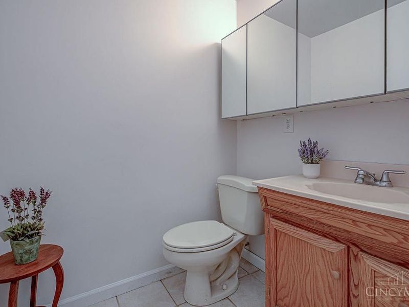 11833 Fairsprings Court, Cincinnati, OH 45246 Photo 20