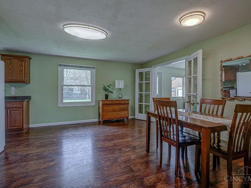 11833 Fairsprings Court, Cincinnati, OH 45246 Photo 9