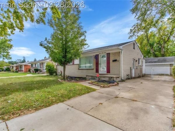 11820 Harold Street, Warren, MI 48089