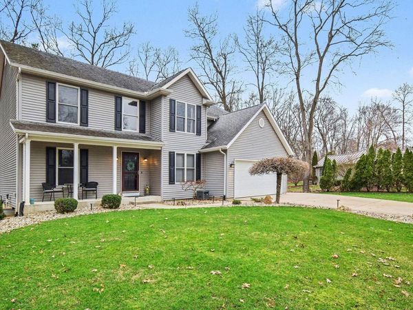 54739 Chalmers Drive, Osceola, IN 46561