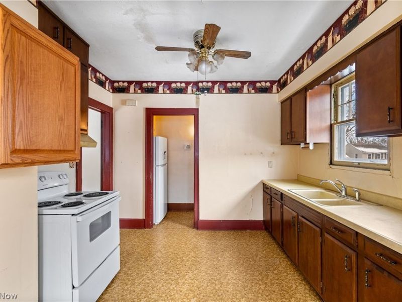 1316 22nd Street NE, Canton, OH 44714 Photo 12