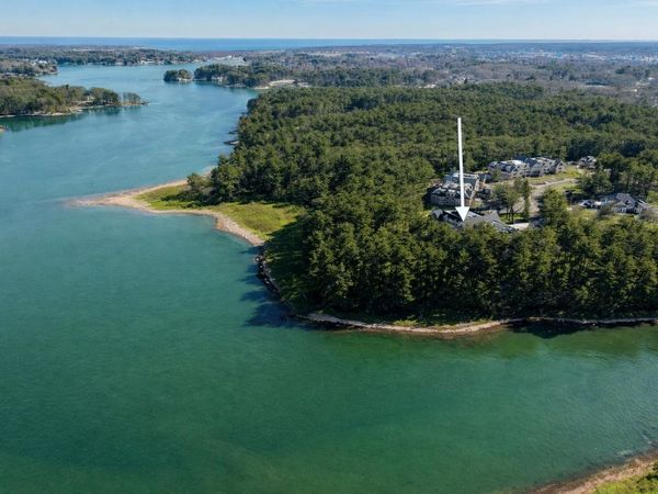 100 Shepards Cove Road, Unit H301, Kittery, ME 03904