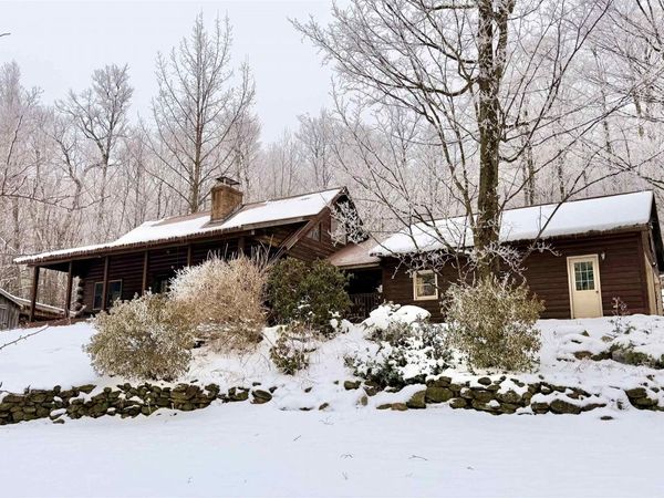 1207 Iron Gate Road, Cambridge, VT 05444