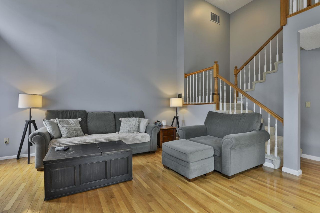 53 Hickory Lane, Windham, NH 03087 Main Photo