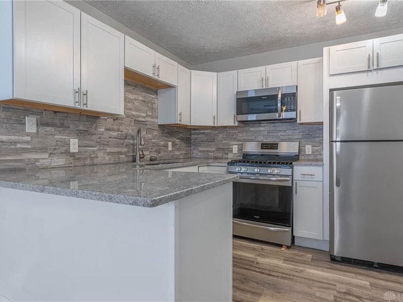 539 S Monroe Street, Unit 1, Xenia, OH 45385 Photo 5