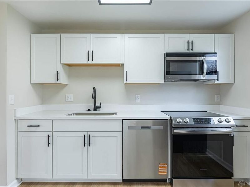 9683 Pellston Way, Miami Township, OH 45342 Photo 7