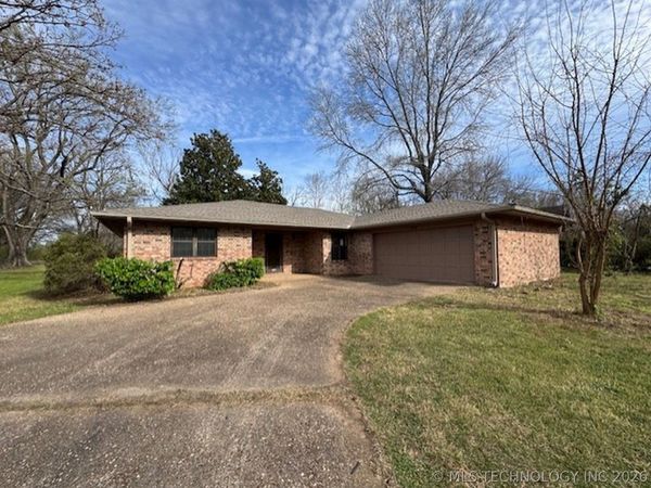 508 S McGee, Sallisaw, OK 74955