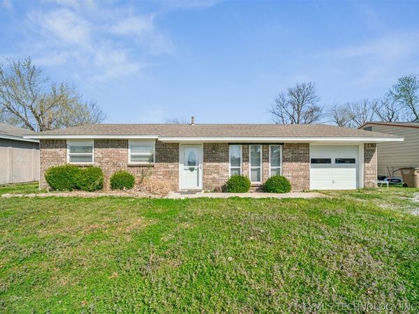 207 N Elgin Avenue , Sperry, OK 74073