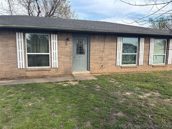 305 Green Meadow Drive , Inola, OK 74036