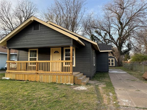 537 E Young Place , Tulsa, OK 74106