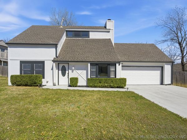 2921 W 64th Street , Tulsa, OK 74132