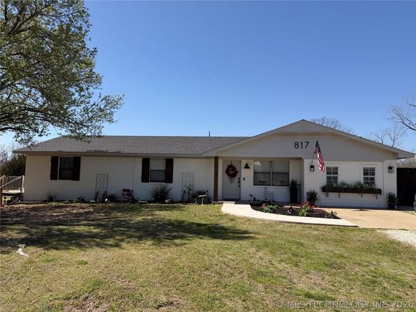 817 S New Bethel, Byng, OK 74820