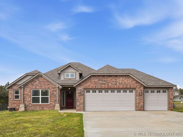 26143 E 104th Street S, Broken Arrow, OK 74014