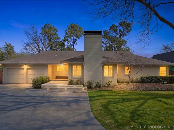 2315 S Delaware Place, Tulsa, OK 74114