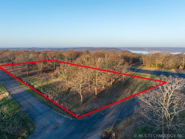 Summit Road, Cookson, OK 74427