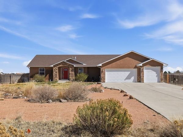 244 S Avenida Del Oro E, Pueblo West, CO 81007