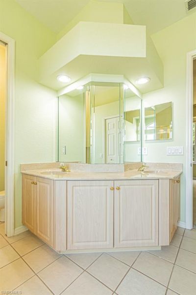 241 Palmetto Dunes Cir , Naples, FL 34113 Photo