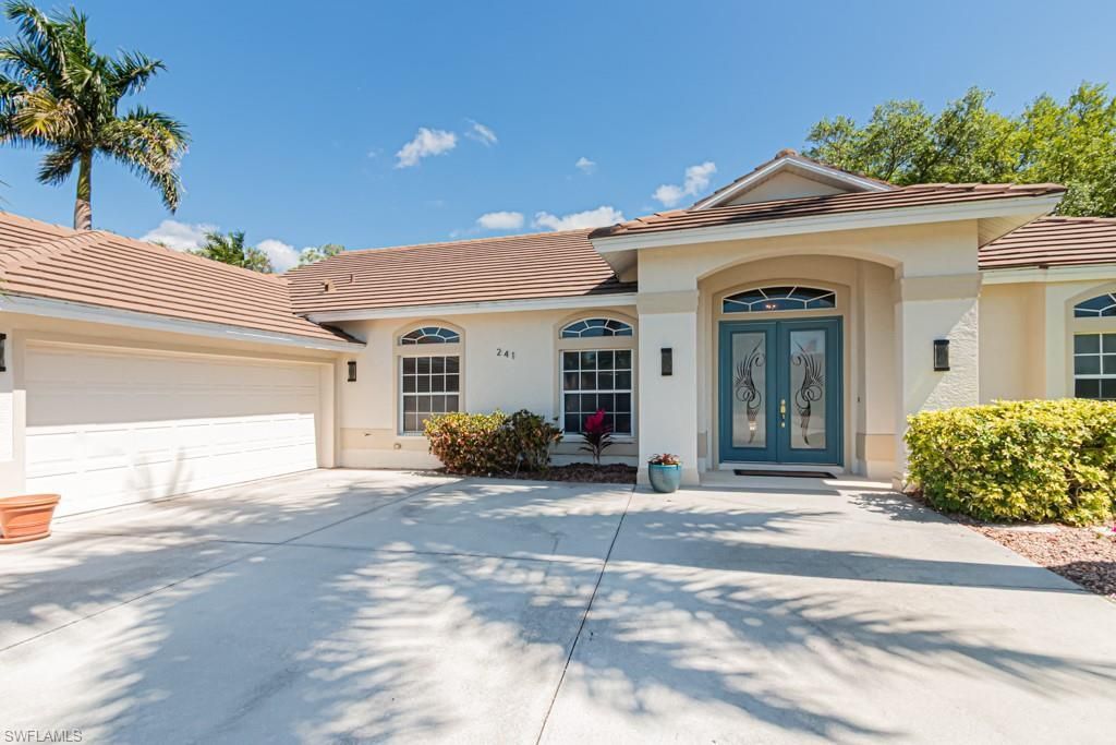 241 Palmetto Dunes Cir , Naples, FL 34113 Photo