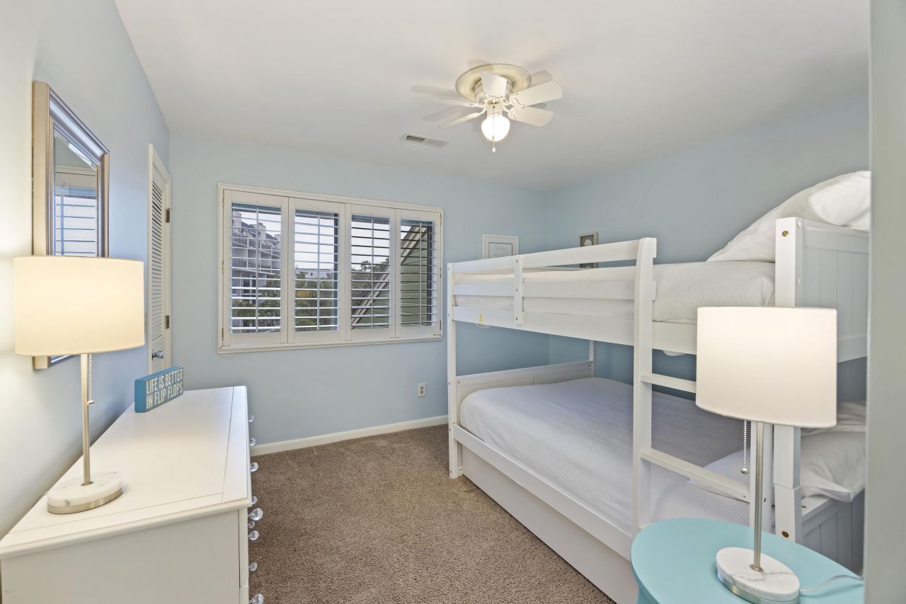 7000 Palmetto Drive Photo 15