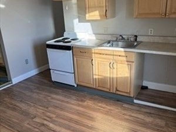 41 Dunham, Unit 3R, Attleboro, MA 02703