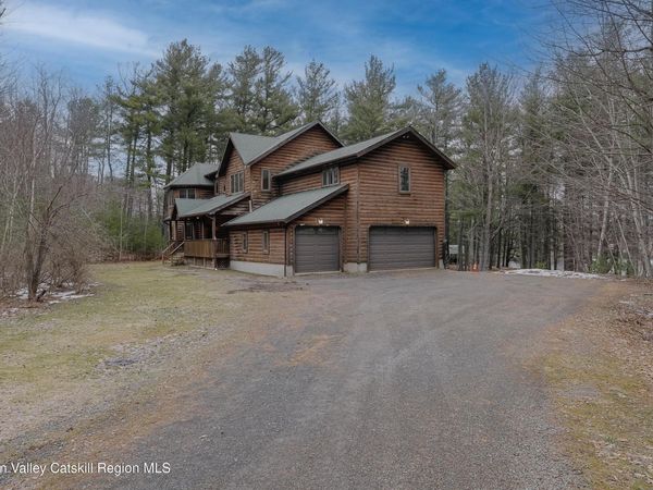 126 Lake In The Sky Drive, Gilboa, NY 12076