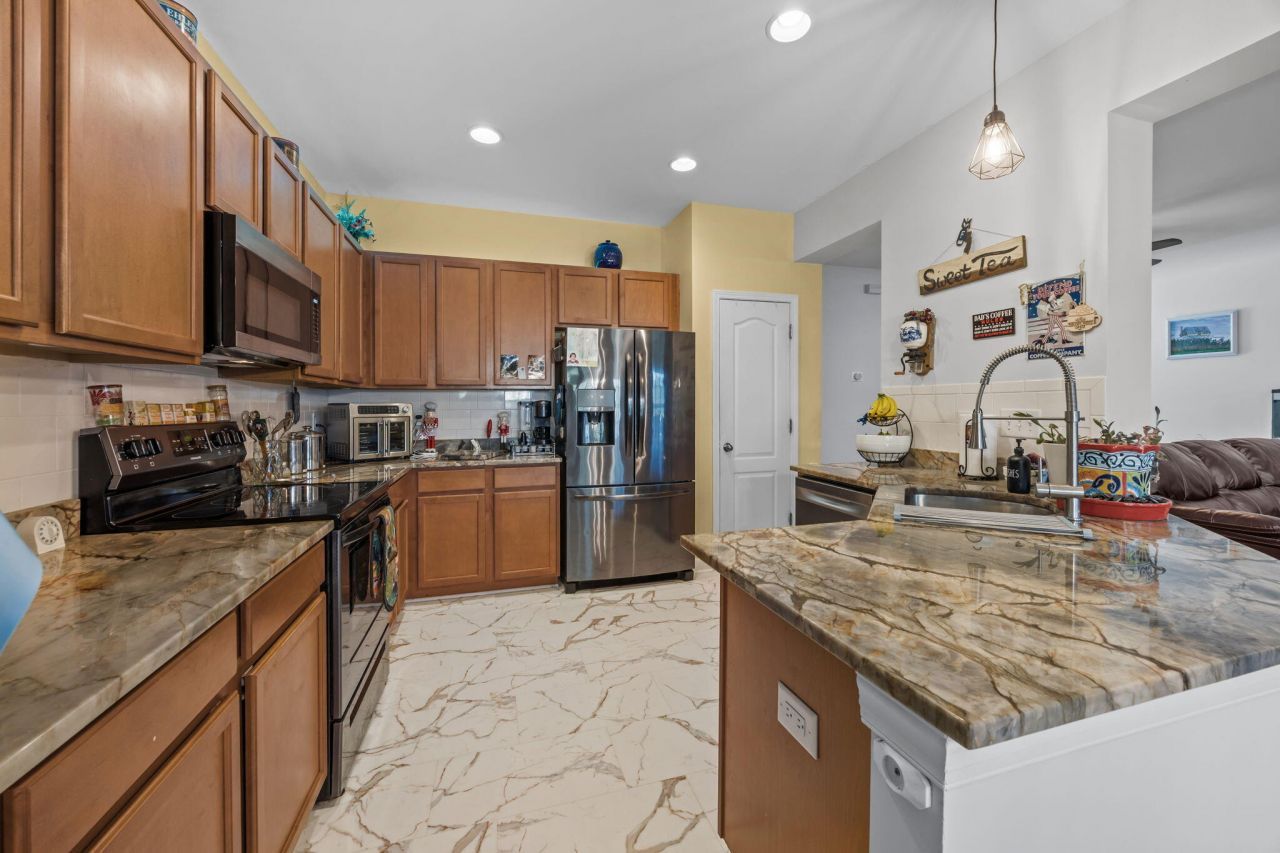 107 Longford Drive Photo 8