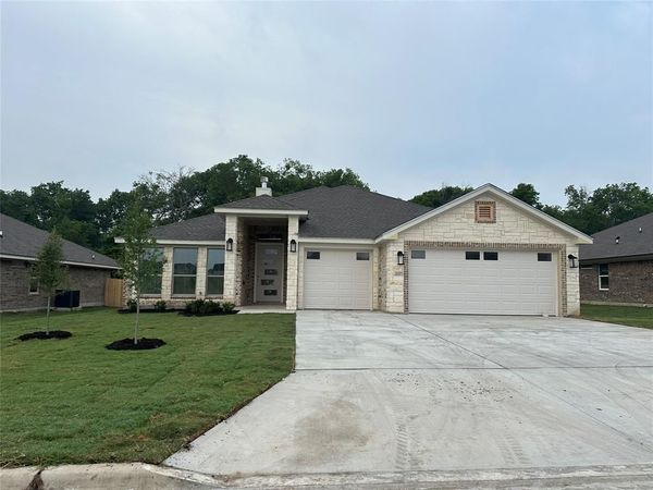 2005 Edna Lane , Troy, TX 76579