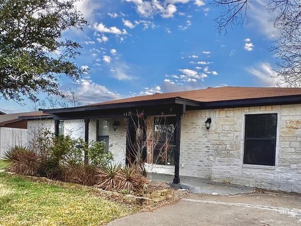 817 Loganwood Drive, Royse City, TX 75189