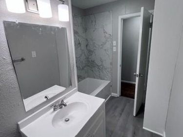 2428 Klondike Drive, Dallas, TX 75228