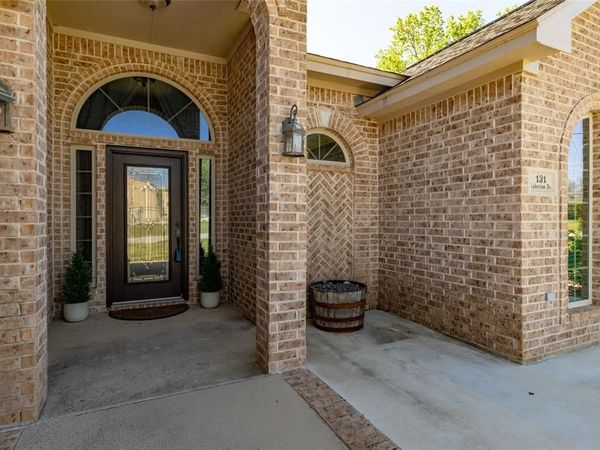 131 Lakeview Drive, Runaway Bay, TX 76426