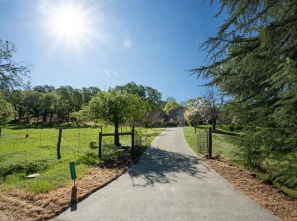 22801 Hidden Ranch Rd, Auburn, CA 95602 Photo