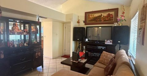 8118 Chateau Dr, Stockton, CA 95210 Photo