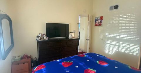 8118 Chateau Dr, Stockton, CA 95210 Photo
