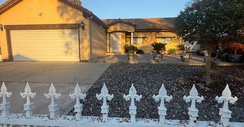 8118 Chateau Dr, Stockton, CA 95210 Photo