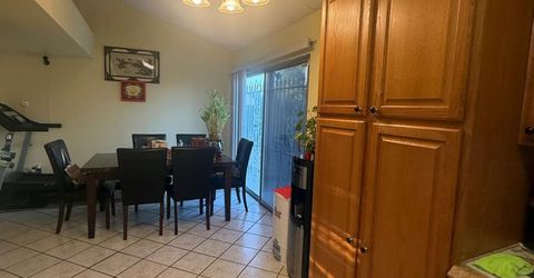8118 Chateau Dr, Stockton, CA 95210 Photo