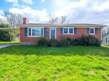 221 Lyons Drive, Frankfort, KY 40601