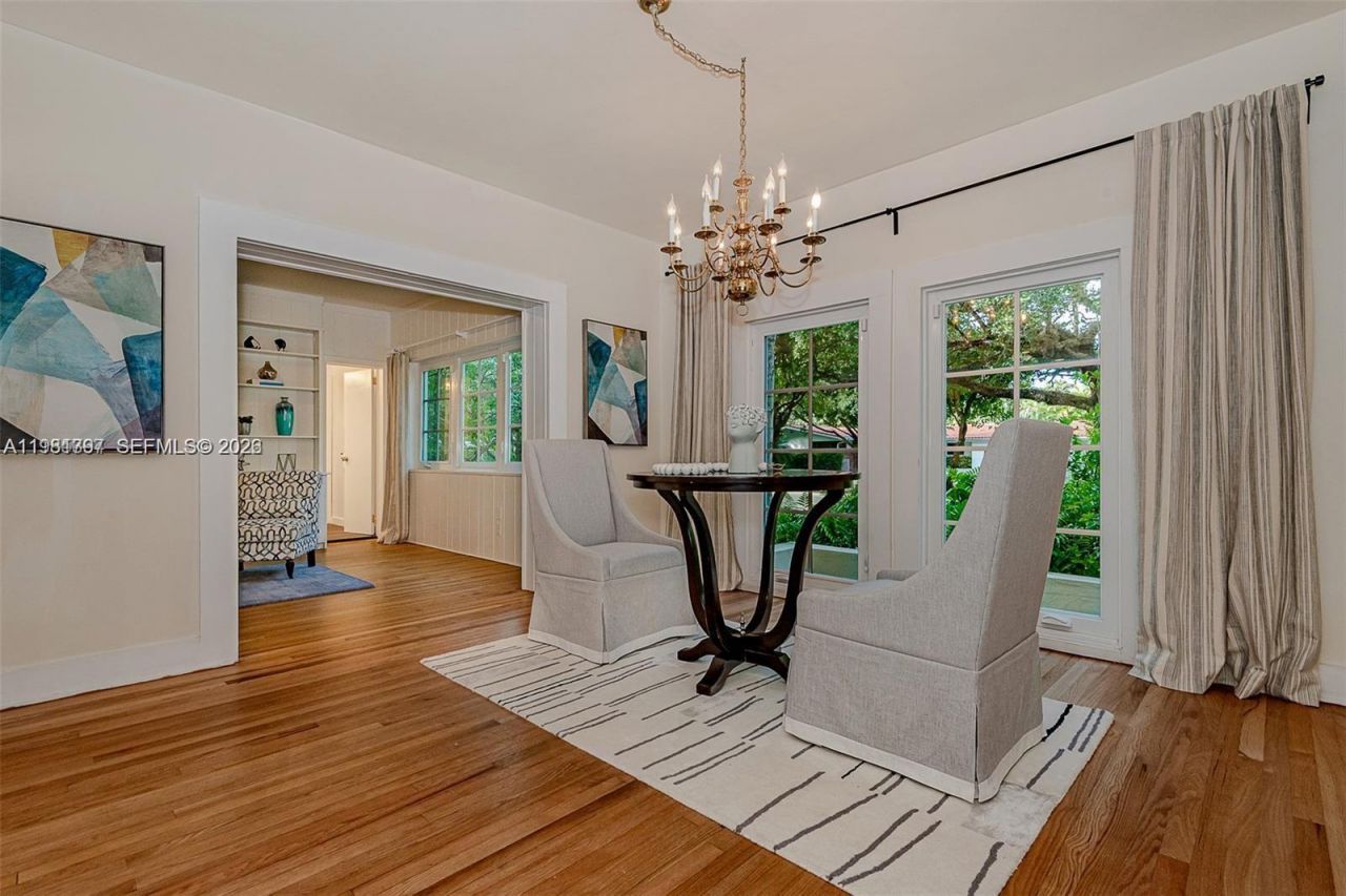 2111 Alhambra Cir , Coral Gables, FL 33134 Photo