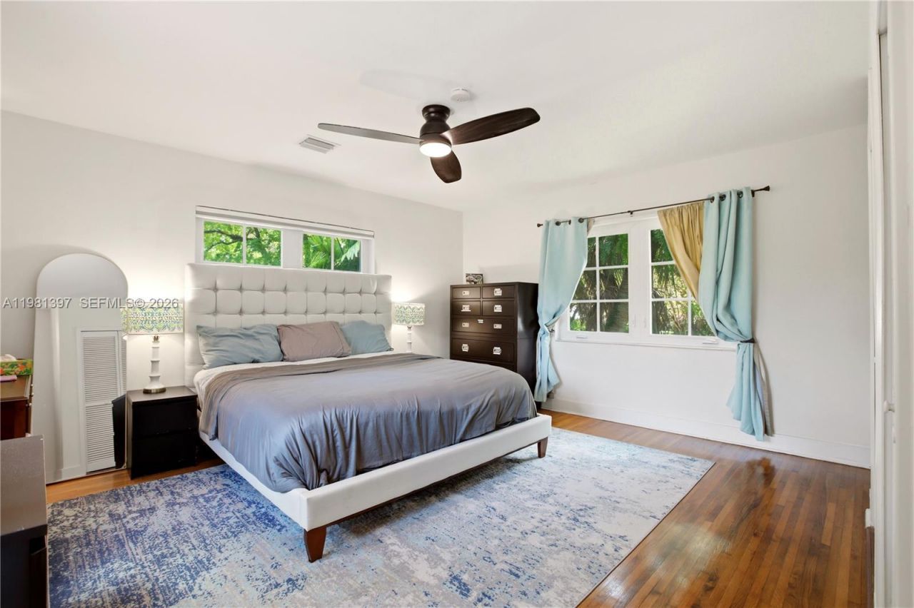 2111 Alhambra Cir, Coral Gables, FL 33134 Photo
