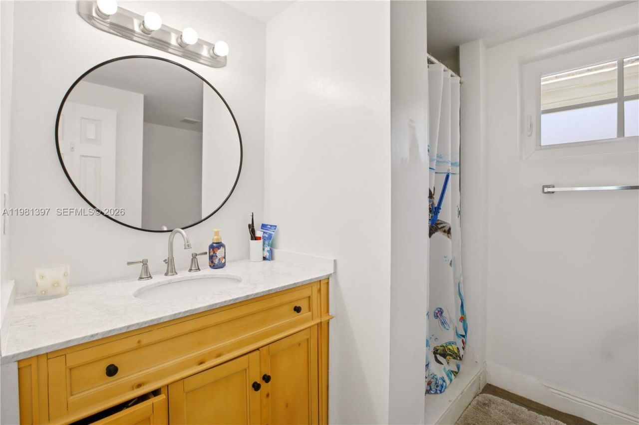 2111 Alhambra Cir, Coral Gables, FL 33134 Photo
