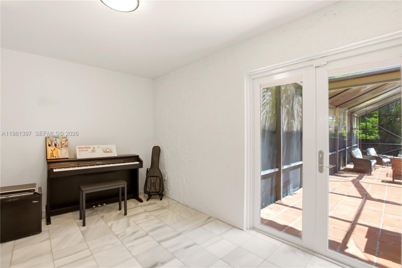 2111 Alhambra Cir, Coral Gables, FL 33134 Photo