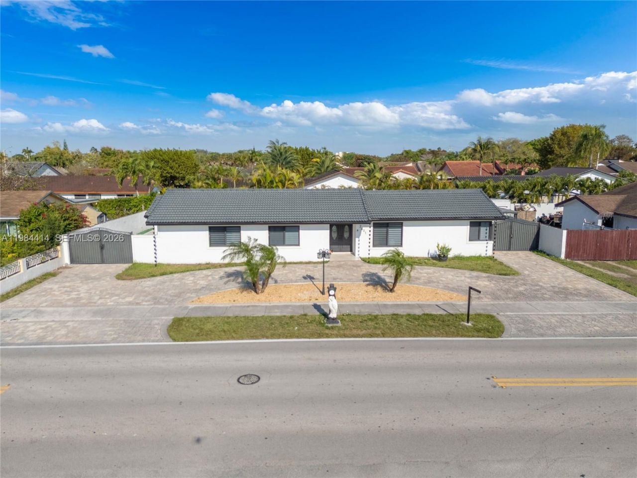 2401 SW 132nd Ave, Miami, FL 33175 Photo