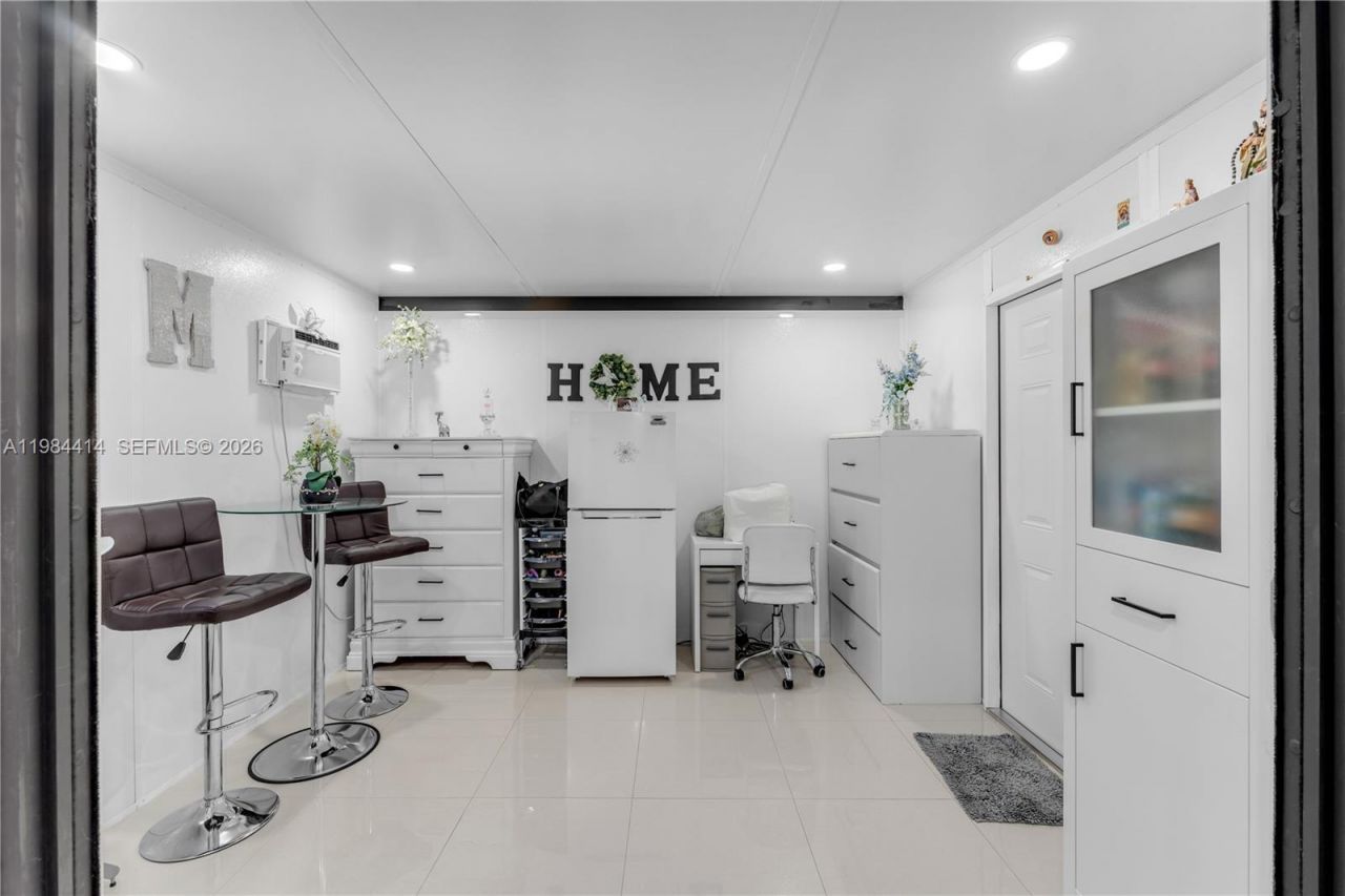 2401 SW 132nd Ave, Miami, FL 33175 Photo