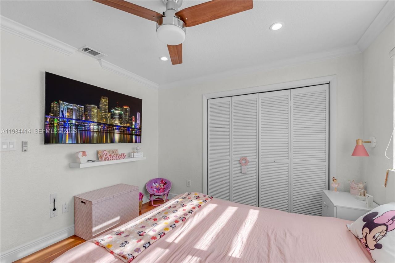 2401 SW 132nd Ave, Miami, FL 33175 Photo