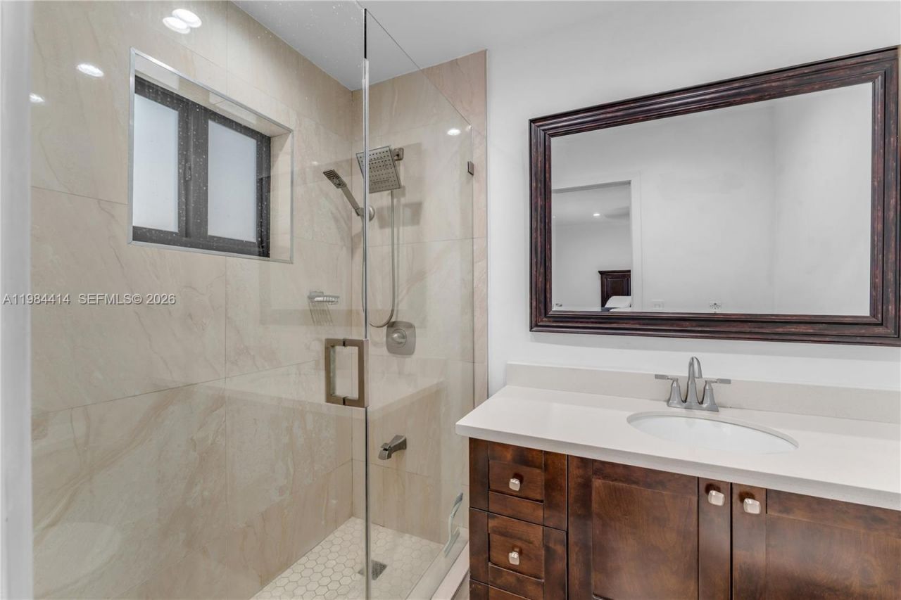 2401 SW 132nd Ave, Miami, FL 33175 Photo